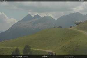 Kamera Val di Fiemme Bellamonte-Alpe Lusia Arrivo Seggiovia Campo Cune