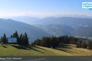 Kamera Reiteralm  Bergstation 6er-Sesselbahn (LIVE Stream)