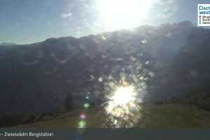Kamera Gosau  Dachstein West: Zwieselalm Bergstation (LIVE Stream)