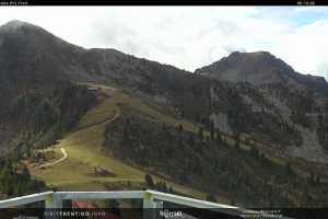 Kamera Val di Fiemme Alpe Cermis Un rifugio