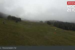 Zirbenbahn Bergstation (LIVE Stream)