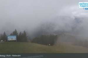 Kamera Reiteralm  Bergstation 6er-Sesselbahn (LIVE Stream)