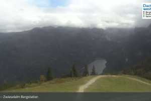 Kamera Gosau  Dachstein West: Zwieselalm Bergstation (LIVE Stream)