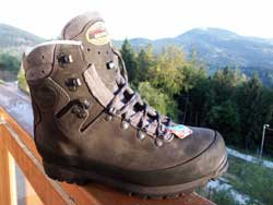 But „Tofona” firmy „MEINDL” fot. J.Ciszak But „Tofona” firmy „MEINDL” fot. J.Ciszak