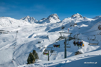 Jak legalnie pojeździć na nartach w Austrii w trakcie lockdownu?