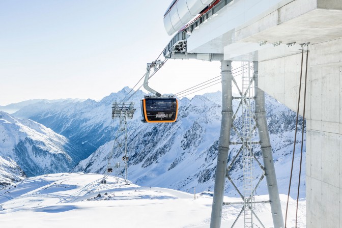 SKI plus CITY Pass Stubai Innsbruck - najlepsze atrakcje w górach i mieście z jednym karnetem fot. Andre Schönherr