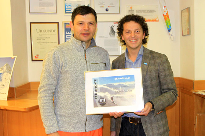 Jacek Ciszak (skionlune.pl) i Roland Volderauer (CEO Tourismusverband Stubai Tirol)