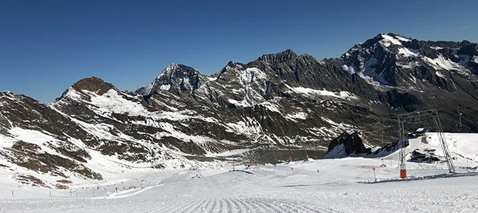 Otwarcie sezonu na lodowcu Stubai