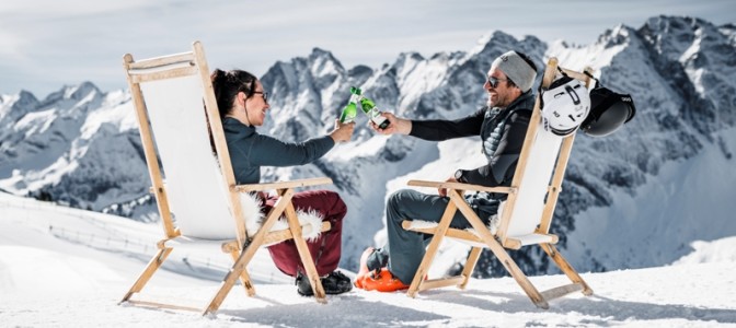 Narty wiosną w dolinie Zillertal: Stoki z gwarantowanym śniegiem i mnóstwo słońca Narty wiosną w dolinie Zillertal: Stoki z gwarantowanym śniegiem i mnóstwo słońca
