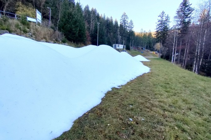 Na stokach w Karkonoszach pojawił się pierwszy śnieg