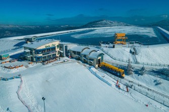 Zimowy wypoczynek na Górze Żar