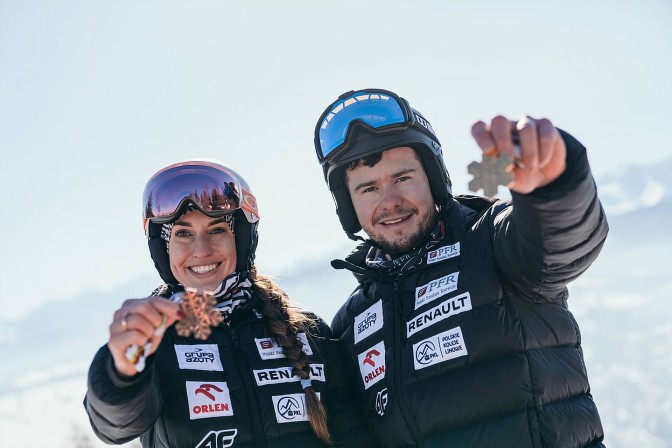 Aleksandra Król i Oskar Kwiatkowski - medaliści zeszłorocznych mistrzostw świata w snowboardzie