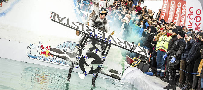 Red Bull Jump & Freeze. To będzie najbardziej szalone morsowanie tej zimy! Red Bull Jump & Freeze. To będzie najbardziej szalone morsowanie tej zimy!