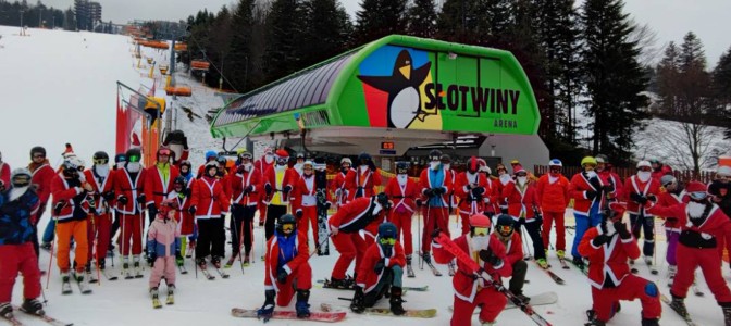 Krynica-Zdrój, 10.12.2022 r. Mikołaje na stoku Słotwiny Arena!