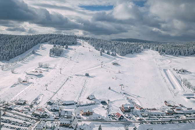 Zieleniec Ski Arena: najdłuższy sezon w Polsce Zieleniec Ski Arena: najdłuższy sezon w Polsce