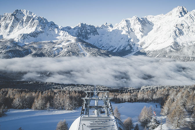 3 Zinnen Dolomity: Pure Nature. Pure Skiing