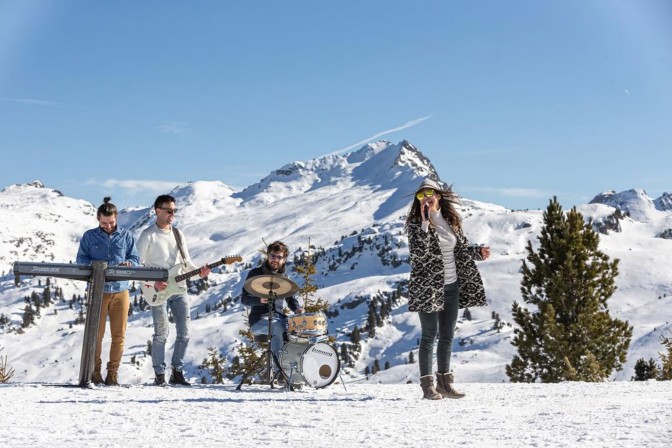 Sci Alpino, Fot. visitfiemme.it (Gaia Panozzo) Sci Alpino, Fot. visitfiemme.it (Gaia Panozzo)