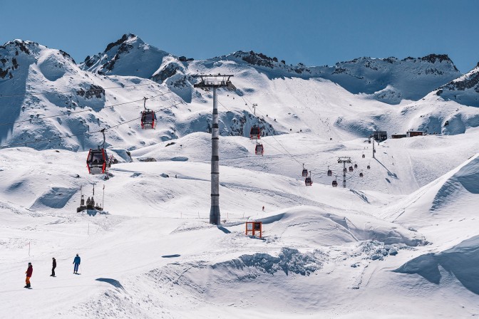 Zabawa na śniegu z rodziną! fot. Trentino Marketing