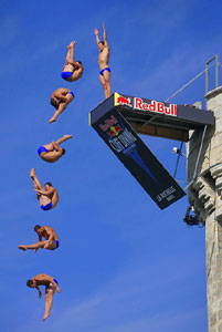 Red Bull Cliff Diving La Rochelle 2010 fot Dean Treml Red Bull Cliff Diving La Rochelle 2010 fot Dean Treml