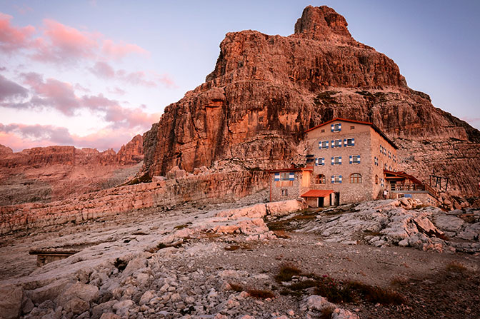 Let’s Dolomites - góry w całkiem nowej odsłonie - Rifugio Tommaso Pedrotti Let’s Dolomites - góry w całkiem nowej odsłonie - Rifugio Tommaso Pedrotti