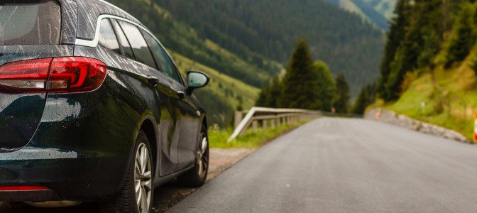 Jak przygotować auto do długiej trasy? Lista must-have Jak przygotować auto do długiej trasy? Lista must-have